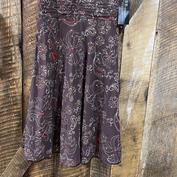 New w/tags RB Collection New York -Women’s sleeveless dress Size 10.  -A3 - Picture 4 of 9